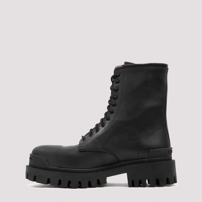 Shop Balenciaga Master Boots Shoes In Black