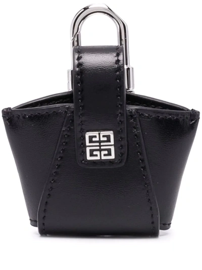 Shop Givenchy 4g Leather Airpods Case In Schwarz