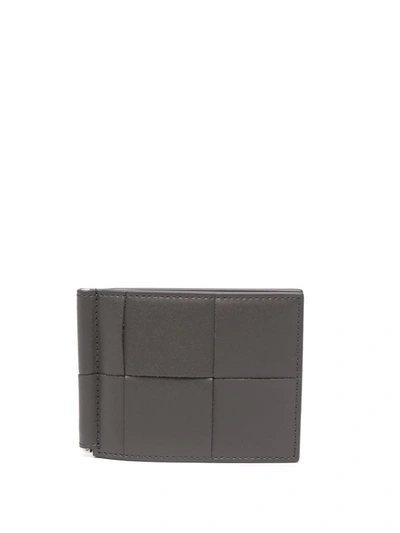 Shop Bottega Veneta Interwoven-design Folded Wallet In Grün