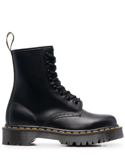 Dr. Martens' Leather Ankle Boots Contrast Stitching In Schwarz
