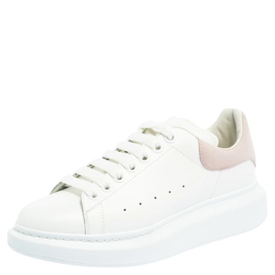 Pre-owned Alexander Mcqueen White/pink Leather And Suede Larry Low Top Sneakers Size 39
