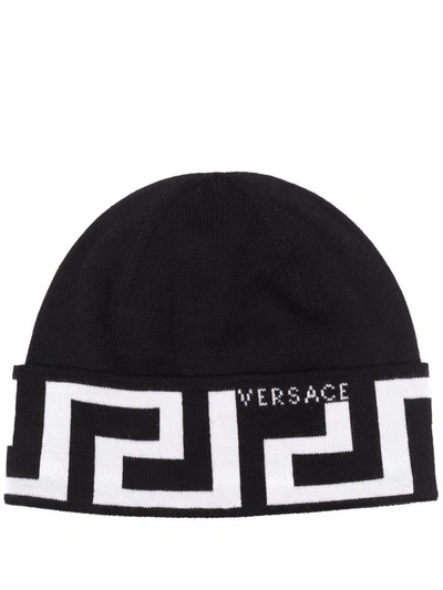 Shop Versace Greek Print Cap In Nero