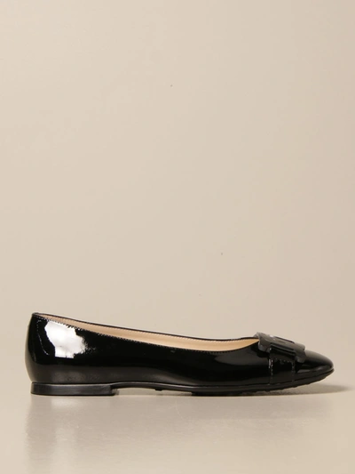 Shop Tod's Flat Ballerina In Shiny Leather With Chain In Black
