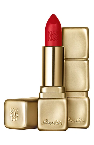 Shop Guerlain Kisskiss Matte Lipstick In M331 Chilli Red