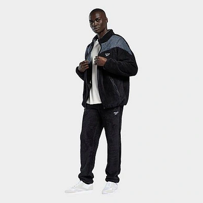 Reebok Men's Classics Vector Sherpa Fleece Track Pants In Black | ModeSens