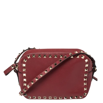 Pre-owned Valentino Garavani Red Leather Small Rockstud Crossbody Bag