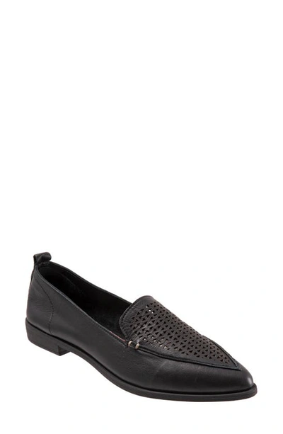 Shop Bueno Blazey Pointed Toe Flat In Black Leather