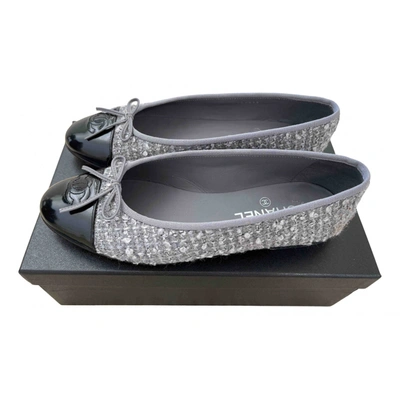 Pre-owned Chanel Tweed Ballet Flats In Grey