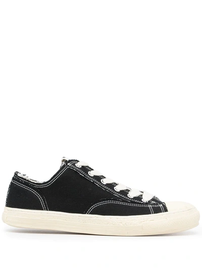 Shop Miharayasuhiro General Scale Contrast Toe-cap Sneakers In 黑色