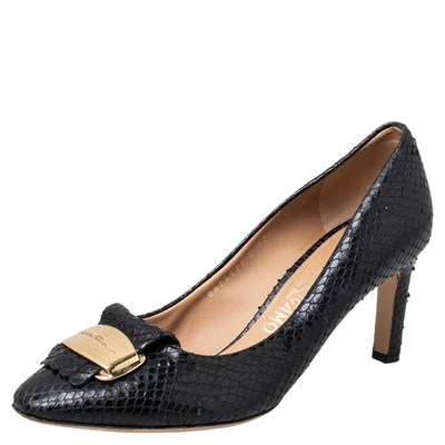 Pre-owned Ferragamo Black Python Embossed Leather Logo Embellished Pumps Size 39.5