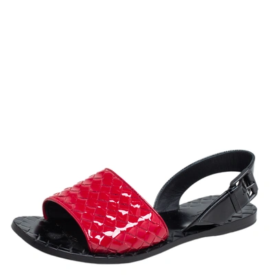 Pre-owned Bottega Veneta Bottega Black/red Patent Leather Veneta Slingback Sandals Size 36