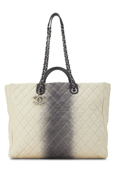 Pre-owned Chanel Cream & Grey Ombré Caviar Shopping Tote