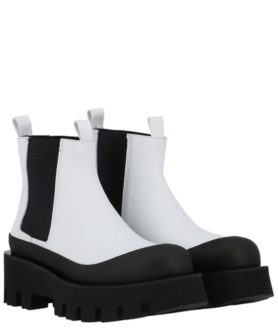 Shop Paloma Barceló "celine" Ankle Boots In White