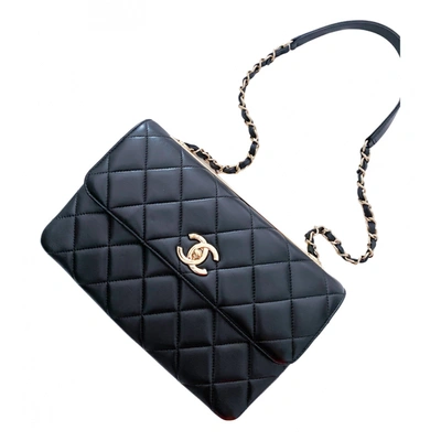 Trendy cc leather handbag Chanel Black in Leather - 25370143