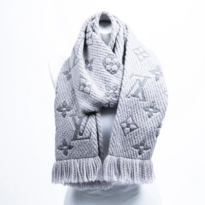 Louis Vuitton - LV Essential Scarf - Wool - Gris Clair - Women - Luxury