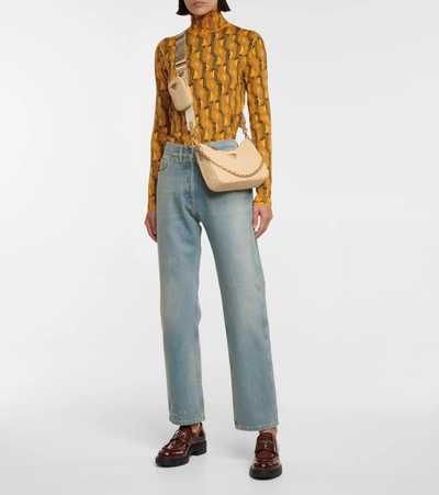 Prada Re-edition 2005 Small Raffia Shoulder Bag In Beige
