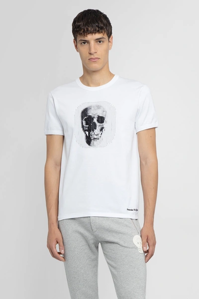 Shop Alexander Mcqueen T Shirts In White