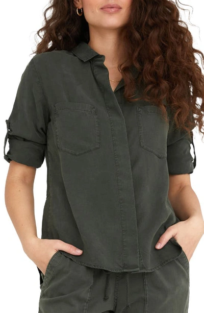 Shop Bella Dahl Split Back Button-up Shirt In Dark Forest