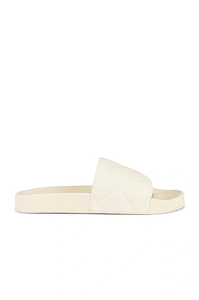 Shop Bottega Veneta Slide Sandal In Sea Salt