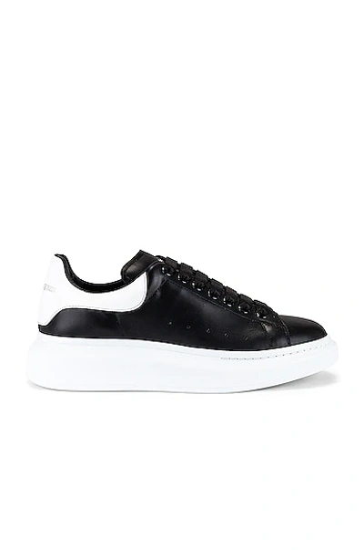 Shop Alexander Mcqueen Sneaker In Black & White