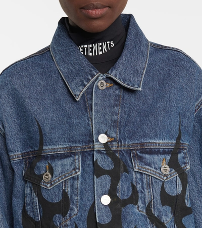 Shop Vetements Printed Denim Jacket In Blue