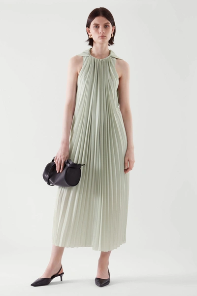 Maxi Pleated Dress In Green