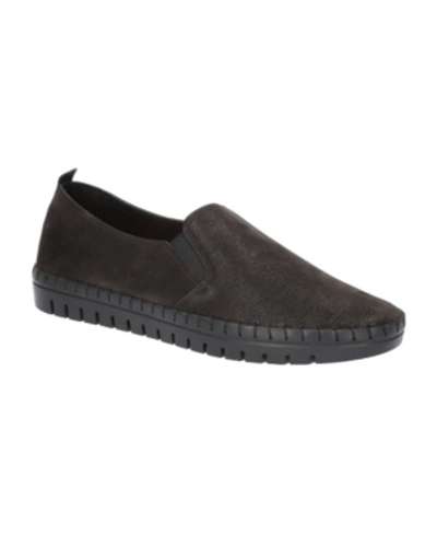 EASY STREET WOMEN'S FRESH SLIP ON SNEAKERS 