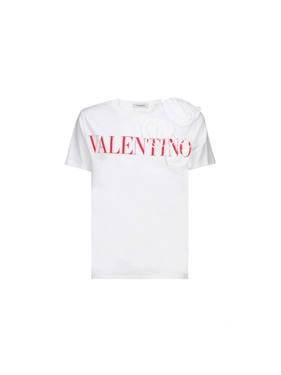 Shop Valentino T-shirt In Bianco/rosso