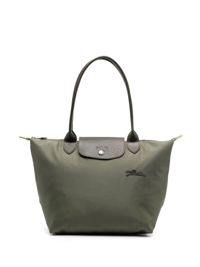 Shop Longchamp Medium Le Pliage Shoulder Bag In Green