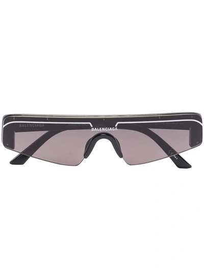 Shop Balenciaga Visor Ski-style Sunglasses In Schwarz