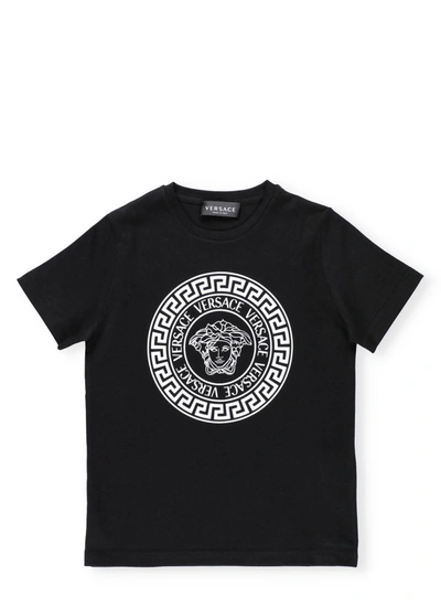 Shop Versace Graphic Logo T-shirt In Nero+bianco