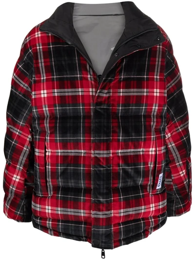 Shop Dolce & Gabbana Reversible Plaid Puffer Jacket In Rot