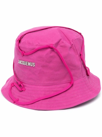 Shop Jacquemus Logo Plaque Bucket Hat In Rosa