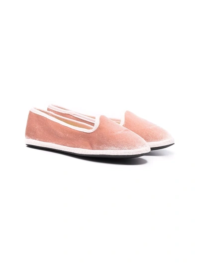 Shop Siola Round-toe Ballerina Shoes In 粉色