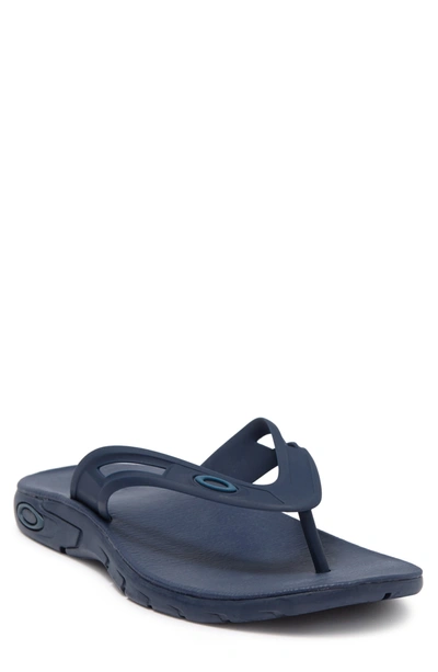 Shop Oakley Oakely Ellipse Flip-flop Sandal In Universal Blue