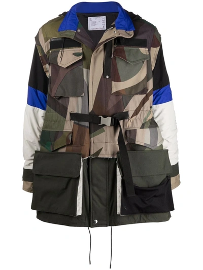 Shop Sacai Camouflage-print Hooded Coat In Grün