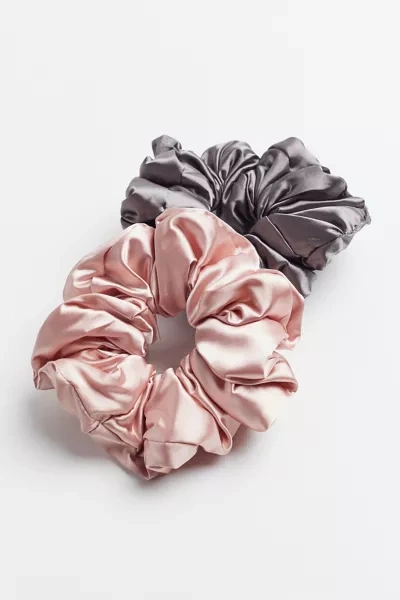 Shop Kitsch Satin Pillow Scrunchie Set In Rose