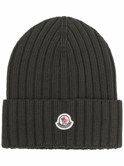 Shop Moncler Logo-patch Beanie In Green