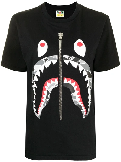 Shop A Bathing Ape Shark Camouflage Pattern T-shirt In 黑色