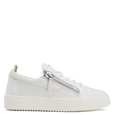 Shop Giuseppe Zanotti Gail In White