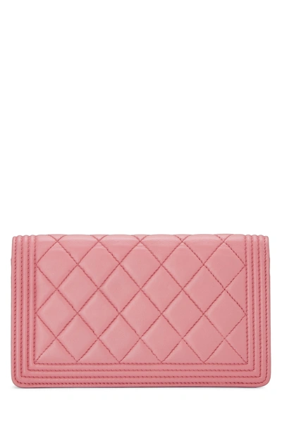 Pre-owned Chanel Pink Quilted Lambskin Boy Wallet