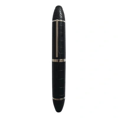 Pre-owned Louis Vuitton Cargo Plume Leather Pen In Black