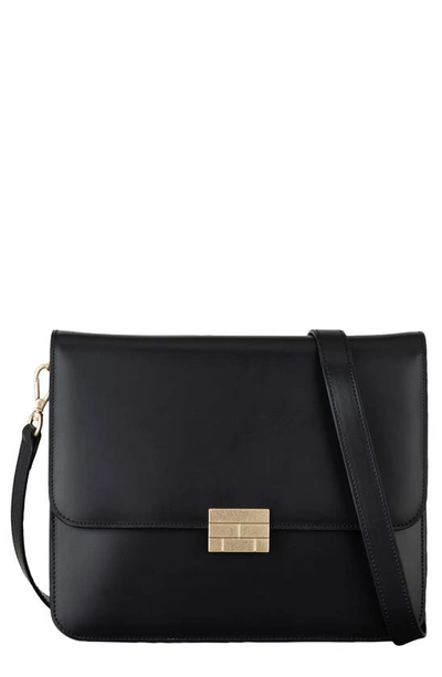 Shop Frame Le Signature Handbag In Noir