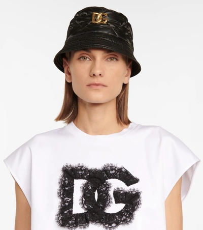 Shop Dolce & Gabbana Quilted Bucket Hat In 黑色