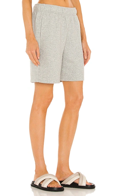 Alo Yoga Accoldae Sweat Shorts In Grey