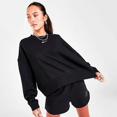 Shop Nike Women's Sportswear Collection Essentials Oversized Fleece Crewneck Sweatshirt In Black/white