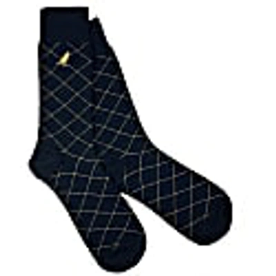 Whalley Finch Goldblack Classic Pattern In Classic