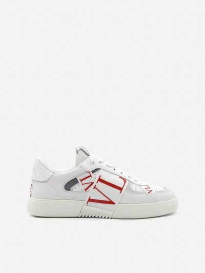 Shop Valentino Vl7n Low-top Sneakers In Leather In White, Red