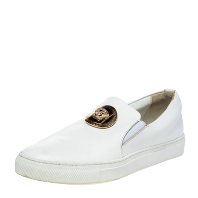 Pre-owned Versace White Leather Palazzo Medusa Slip-on Sneakers Size 39