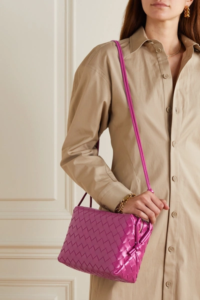 Shop Bottega Veneta Loop Intrecciato Leather Shoulder Bag In Burgundy